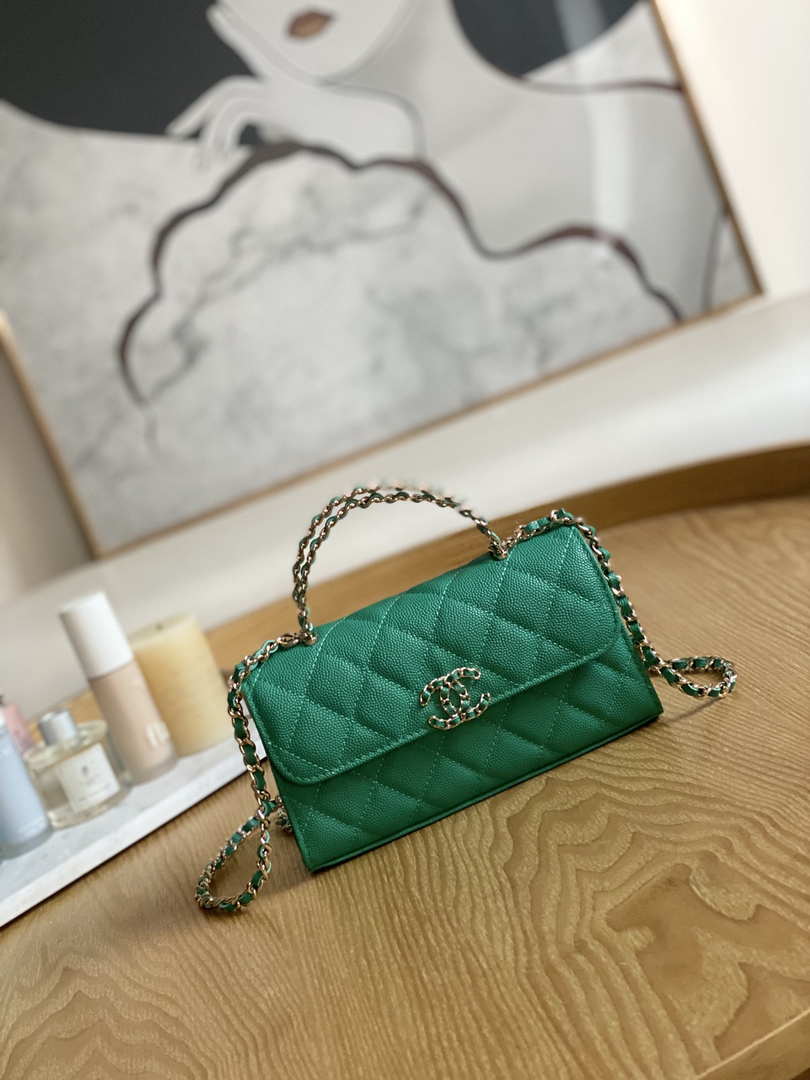 Chanel AP3238 Flap Chain Bag With Handle Green Calfskin Gold - Default Title - View 1