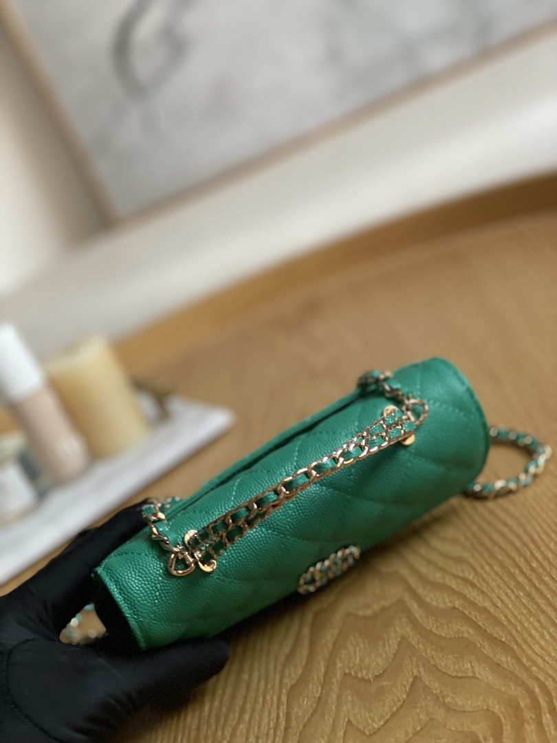 Chanel AP3238 Flap Chain Bag With Handle Green Calfskin Gold