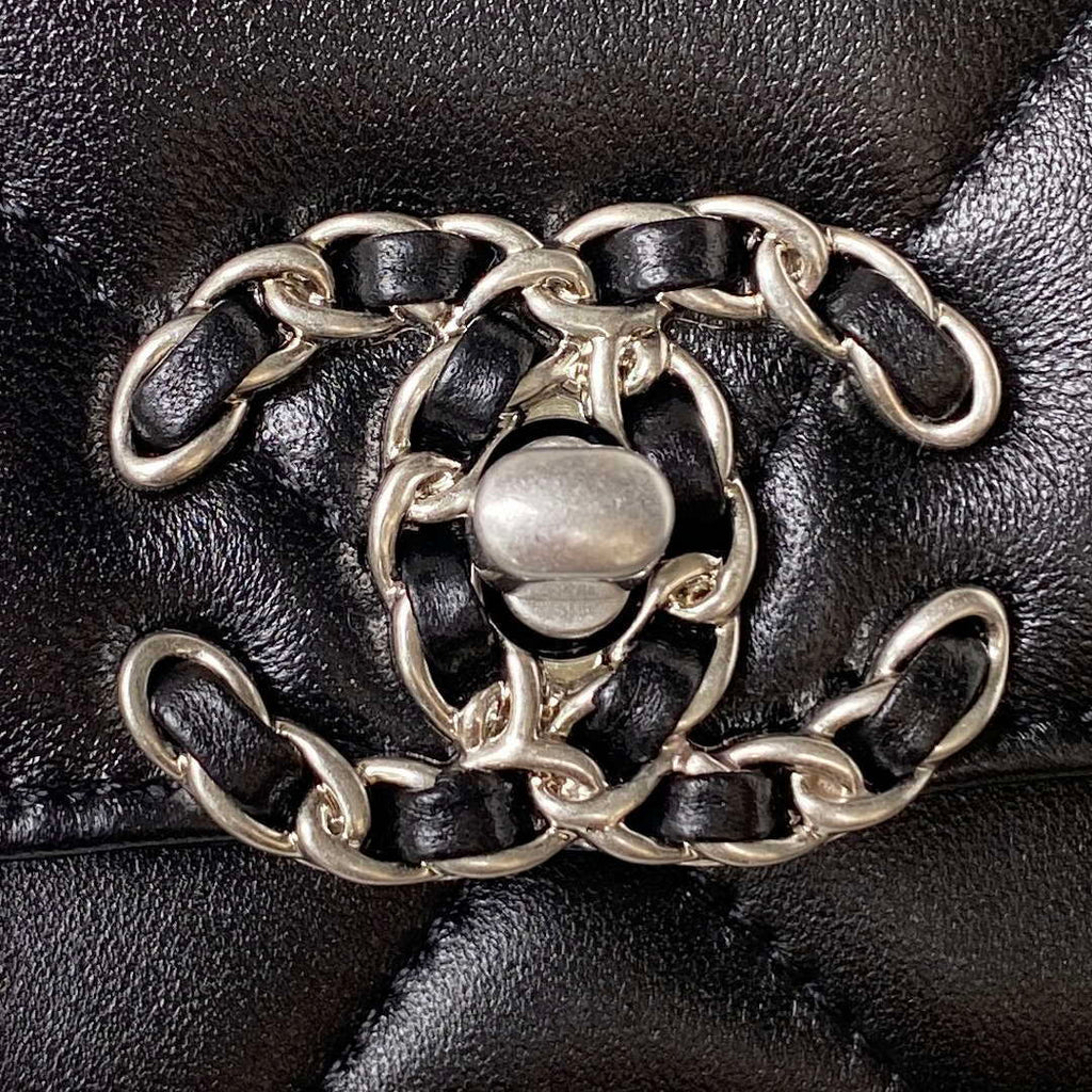 Chanel AP3267 19 Wallet on Chain Woc Shiny Lambskin Black