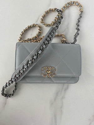 Chanel AP3267 19 Wallet on Chain Woc Shiny Lambskin Gray - Silver - View 13