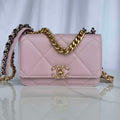 Chanel AP3267 19 Wallet on Chain Woc Shiny Lambskin Pink - Silver - View 1