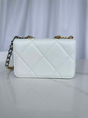Chanel AP3267 19 Wallet on Chain Woc Shiny Lambskin White - Silver - View 2