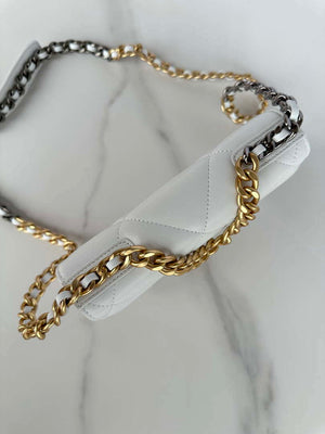 Chanel AP3267 19 Wallet on Chain Woc Shiny Lambskin White - Silver - View 5