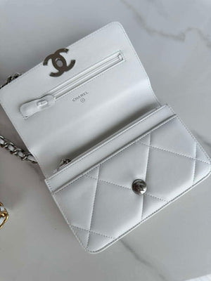 Chanel AP3267 19 Wallet on Chain Woc Shiny Lambskin White - Silver - View 17