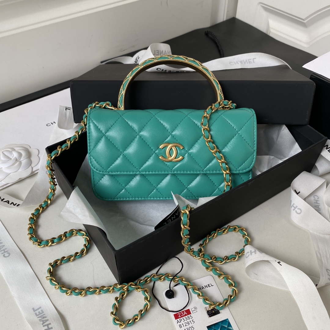 Chanel AP3385 Woc Flap Phone Holder With Chain Lambskin Green Gold - Default Title - View 1