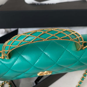 Chanel AP3385 Woc Flap Phone Holder With Chain Lambskin Green Gold - Default Title - View 4