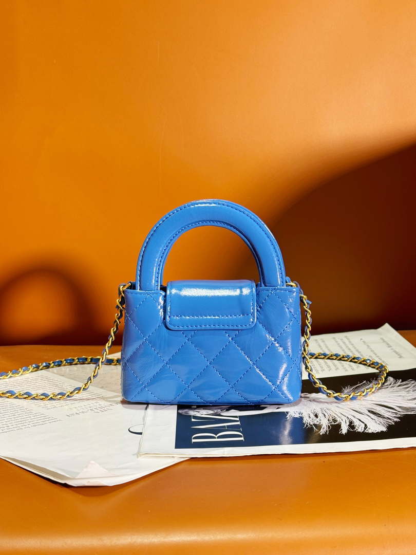 Chanel AP3435 Shiny Aged calfskin & gold-tone metal blue - Default Title - View 2