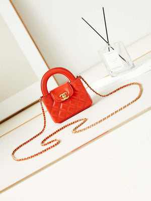 Chanel AP3435 Shiny Aged calfskin & gold-tone metal Orange Red - Default Title - View 1