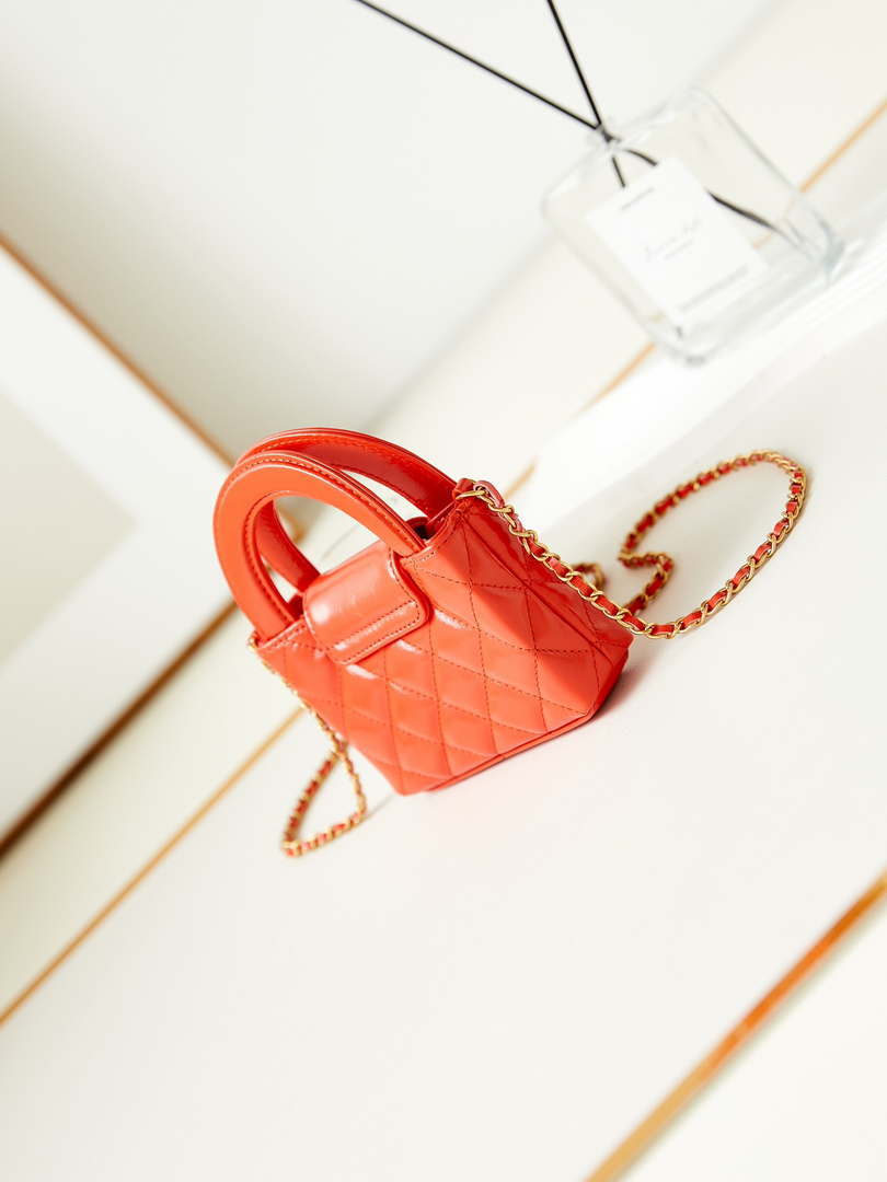 Chanel AP3435 Shiny Aged calfskin & gold-tone metal Orange Red - Default Title - View 9