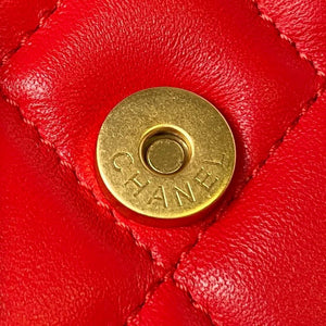Chanel AP3484 CLUTCH WITH CHAIN Shiny Lambskin & Gold-Tone Metal Red - Default Title - View 7
