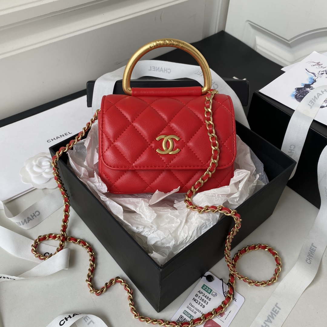 Chanel AP3485 Clutch With Chain Shiny Lambskin & Gold-Tone Metal Red - Default Title - View 1