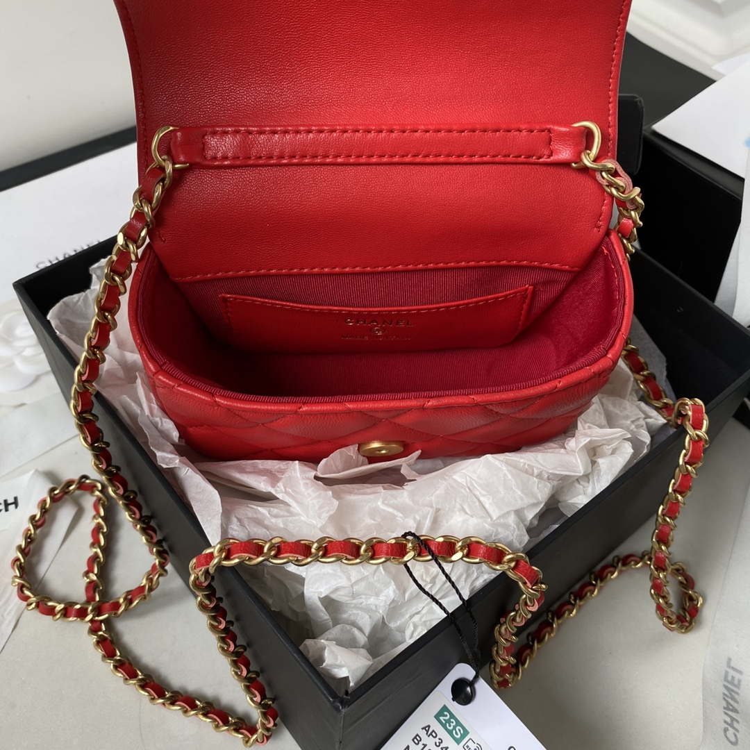 Chanel AP3485 Clutch With Chain Shiny Lambskin & Gold-Tone Metal Red - Default Title - View 6