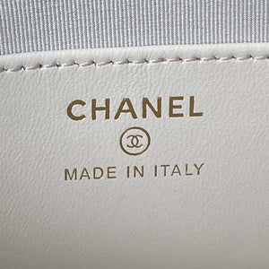 Chanel AP3485 Clutch With Chain Shiny Lambskin & Gold-Tone Metal White - Default Title - View 9