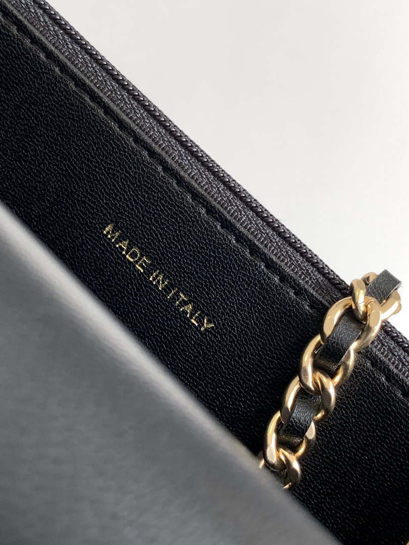 Chanel AP3504 Woc Wallet On Chain lambskin Imitation Pearls Strass & Gold Black