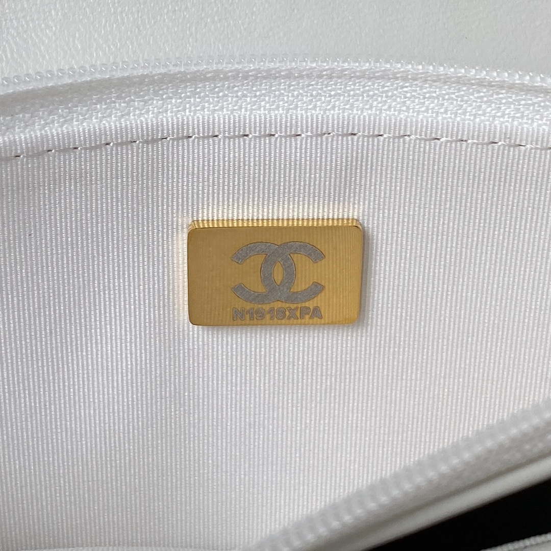 Chanel AP3504 Woc Wallet On Chain lambskin Imitation Pearls Strass & Gold white