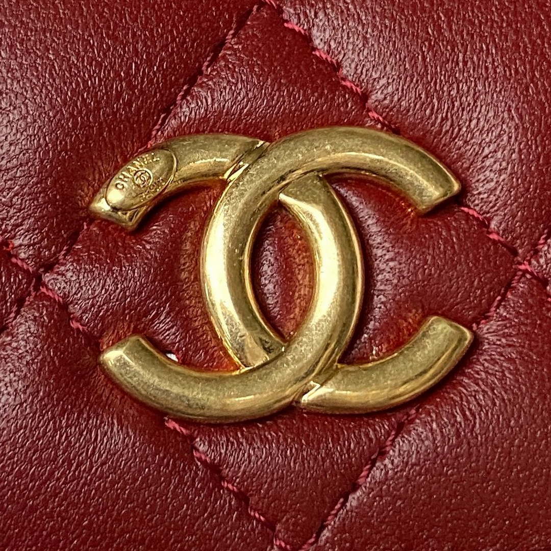 Chanel AP3512 Flap Phone Holder With Chain Lambskin Imitation Pearls Enamel & Gold Wine red - Default Title - View 3