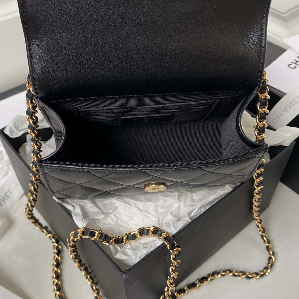 Chanel AP3513 Woc Clutch With Chain lambskin Imitation Pearls Enamel & Gold Black