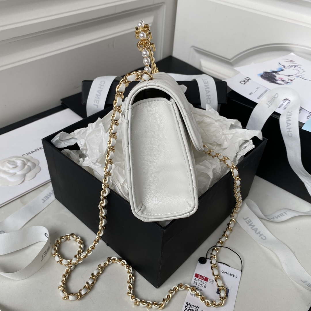 Chanel AP3513 Woc Clutch With Chain lambskin Imitation Pearls Enamel & Gold White - Default Title - View 5