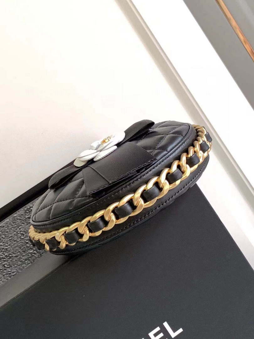 Chanel AP3584 Pouch Mixed Fibers Calfskin & Gold-Tone Metal Black - Default Title - View 4