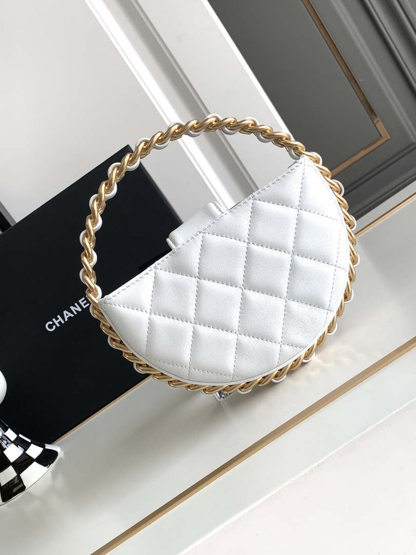 Chanel AP3583 Pouch Mixed Fibers 22cm Calfskin & Gold-Tone Metal White AP3584