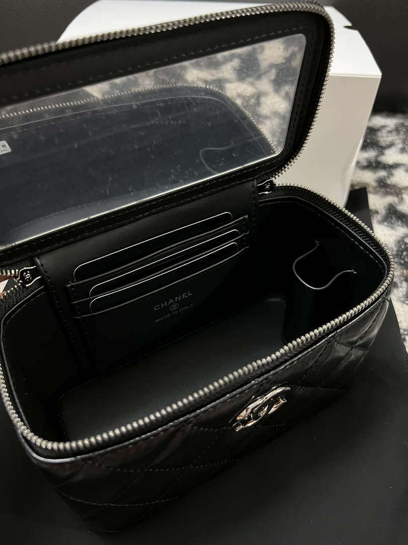 Chanel AP3593 Shiny Crumpled Calfskin Strass & Ruthenium-Finish Metal Black - Default Title - View 6