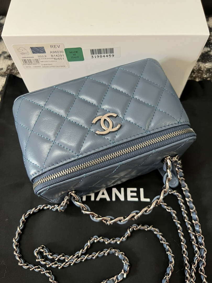 Chanel AP3593 Shiny Crumpled Calfskin Strass & Ruthenium-Finish Metal Blue - Default Title - View 3