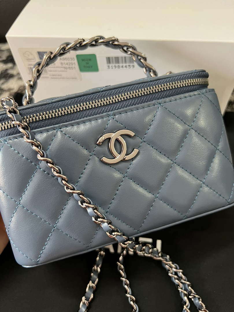 Chanel AP3593 Shiny Crumpled Calfskin Strass & Ruthenium-Finish Metal Blue
