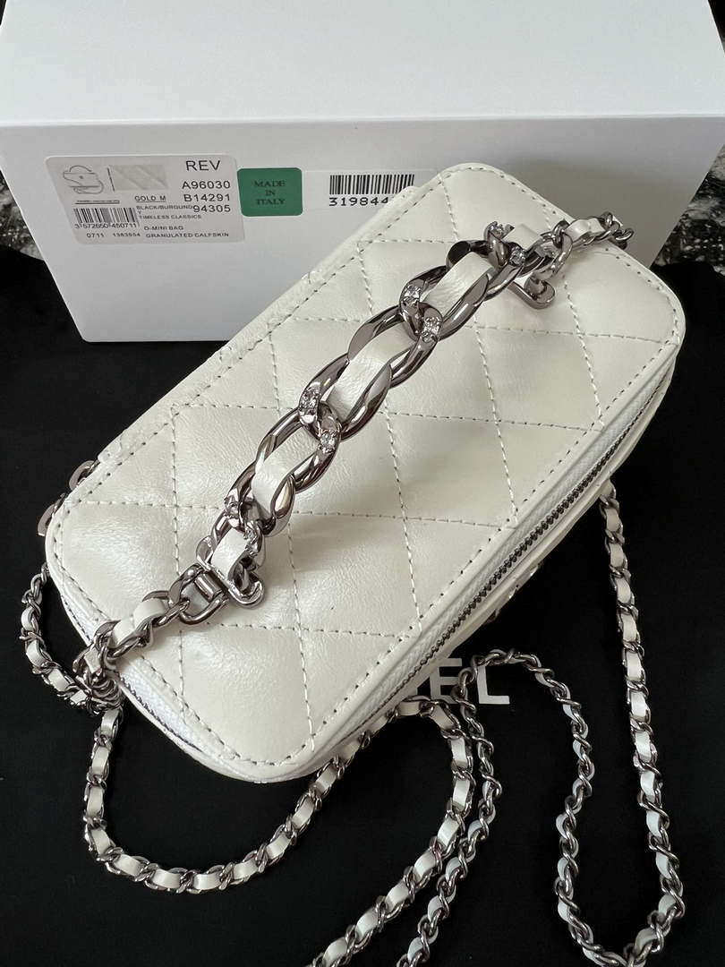 Chanel AP3593 Shiny Crumpled Calfskin Strass & Ruthenium-Finish Metal White - Default Title - View 2