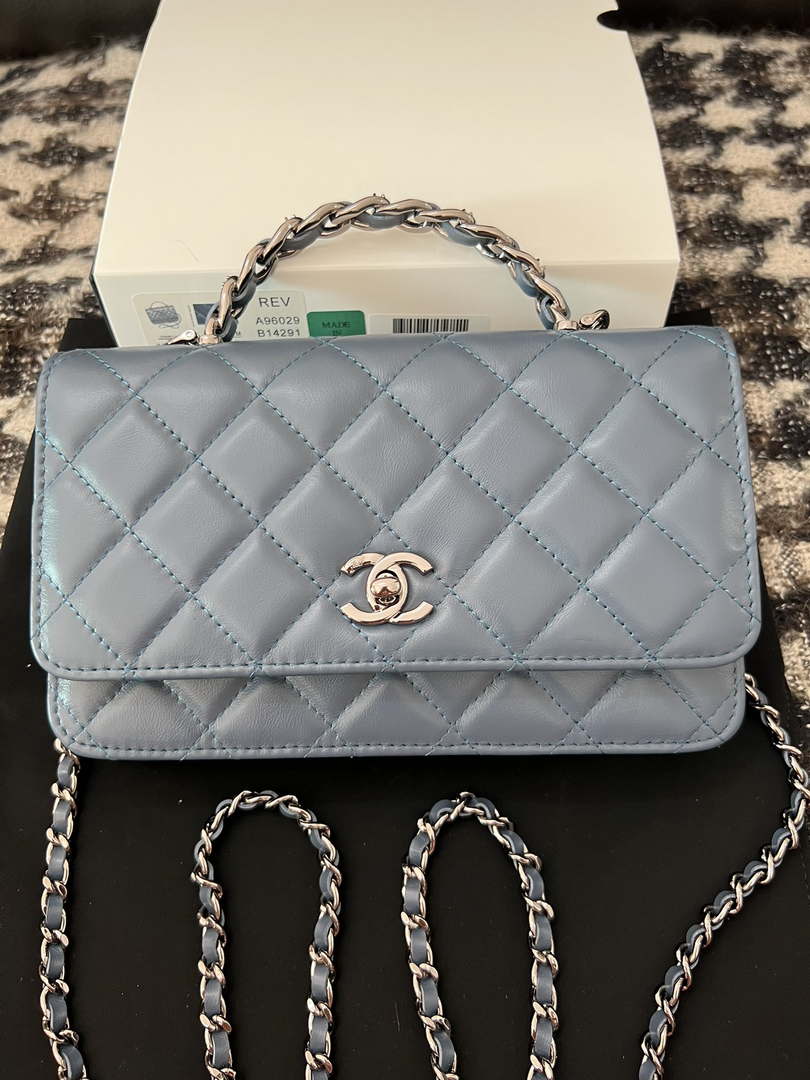 Chanel AP3645 Woc Wallet on Chain Blue Shiny Crumpled Calfskin Strass & Ruthenium Finish Metal