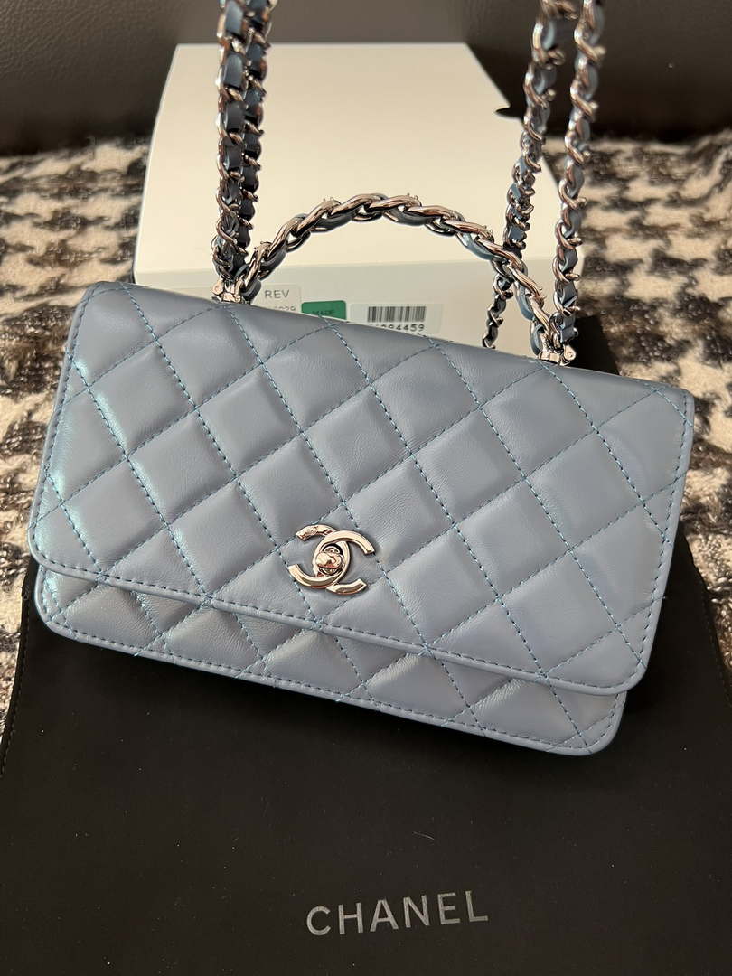 Chanel AP3645 Woc Wallet on Chain Blue Shiny Crumpled Calfskin Strass & Ruthenium Finish Metal - Default Title - View 8