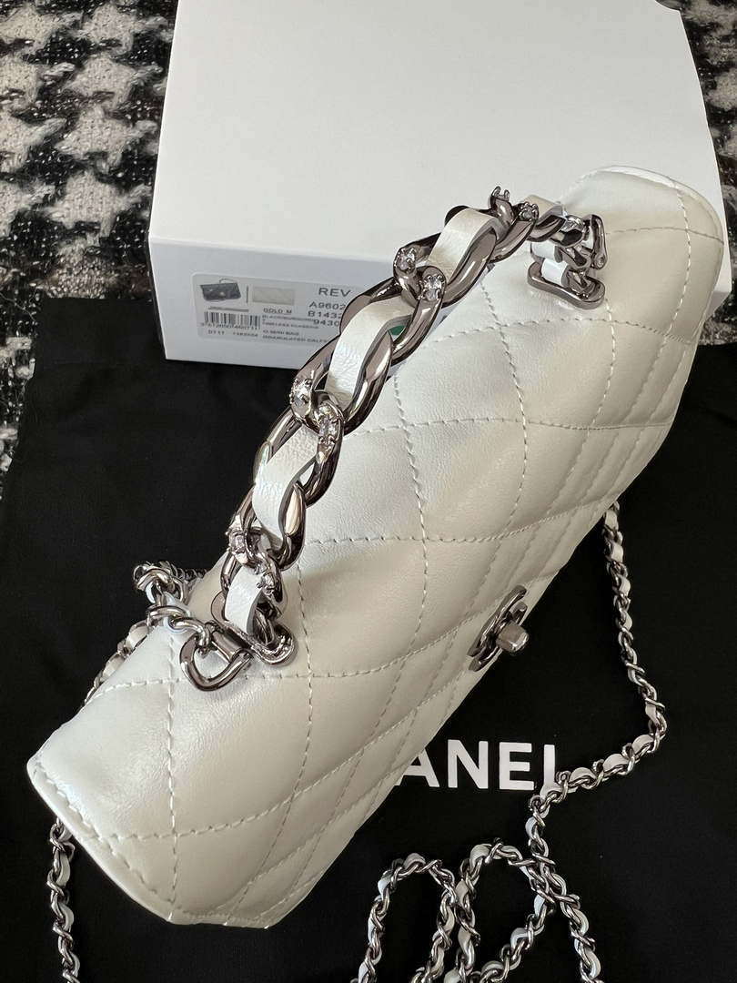 Chanel AP3645 Woc Wallet on Chain White Shiny Crumpled Calfskin Strass & Ruthenium Finish Metal - Default Title - View 4