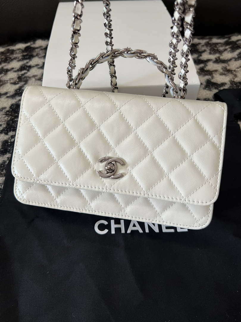 Chanel AP3645 Woc Wallet on Chain White Shiny Crumpled Calfskin Strass & Ruthenium Finish Metal