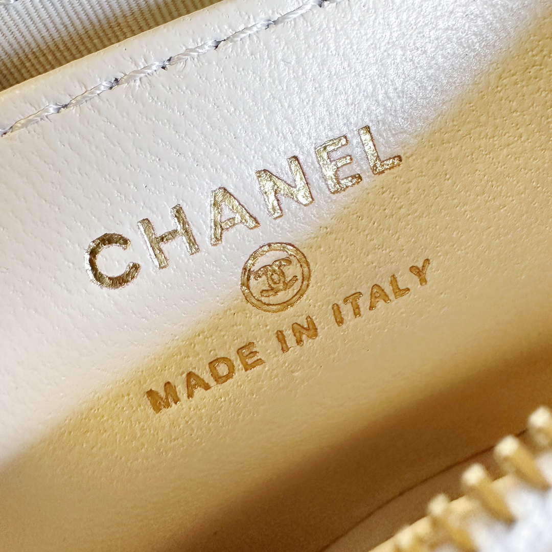 Chanel AP3647 23K Small Hobo Bag Lambskin Gold Metal White - Default Title - View 9