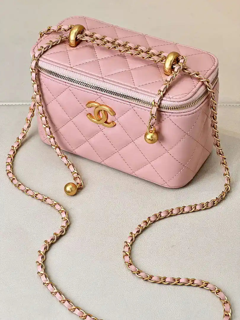 Chanel AP3651 Vanity with Chain Bag Pink Lambskin