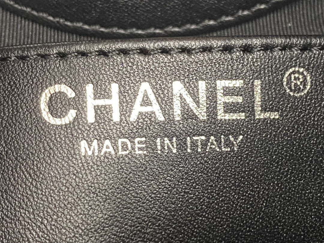 Chanel AP3656 Small Shopping Bag Shiny Lambskin & Gold-Tone Metal Black