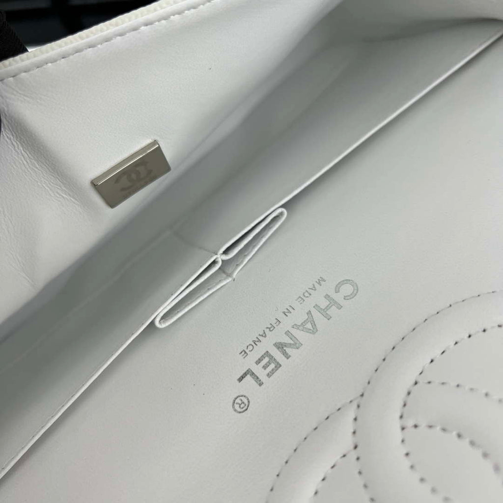 Chanel A01112 Flap Classic 11.12 Handbag Grained Calfskin & Silver-Tone Metal White