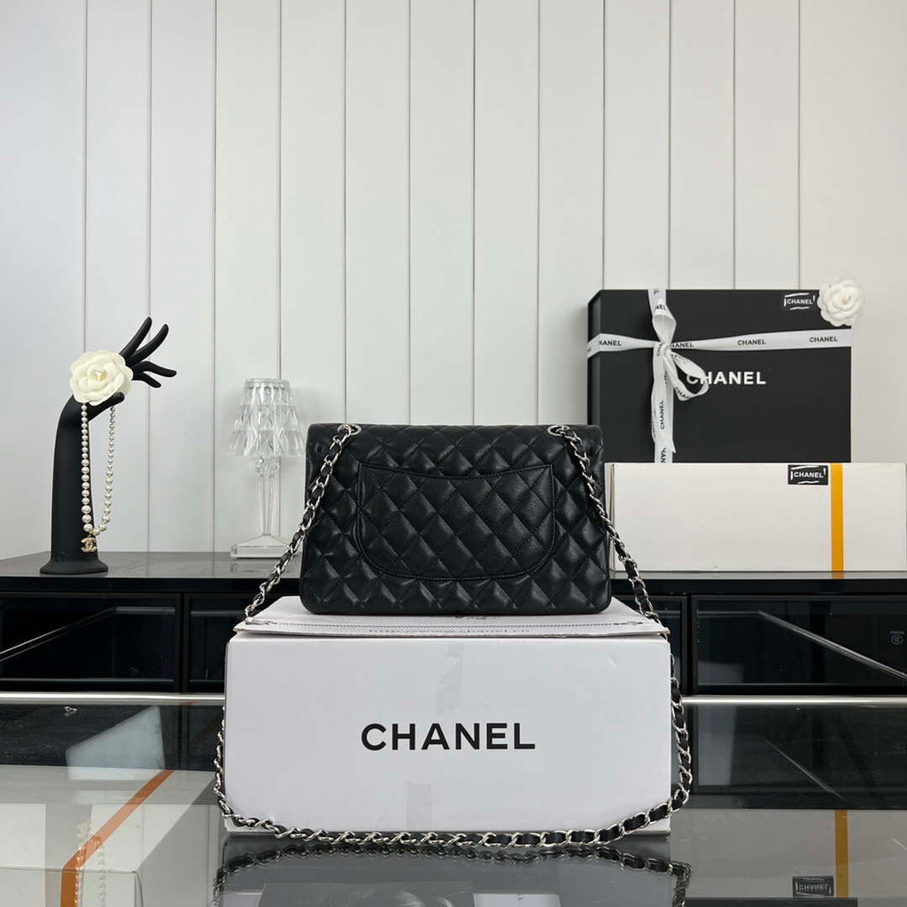 Chanel A01112 Flap Classic 11.12 Handbag Grained Calfskin & Silver-Tone Metal Black