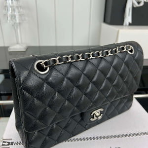 Chanel A01112 Flap Classic 11.12 Handbag Grained Calfskin & Silver-Tone Metal Black - Default Title - View 3