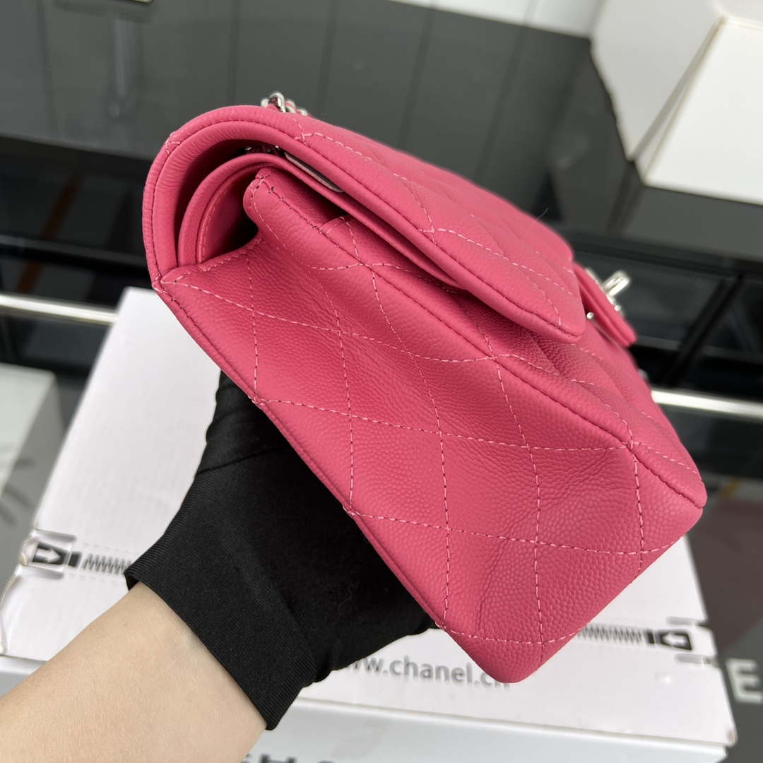 Chanel A01112 Flap Classic 11.12 Handbag Grained Calfskin & Silver-Tone Metal Rose Red - Default Title - View 4