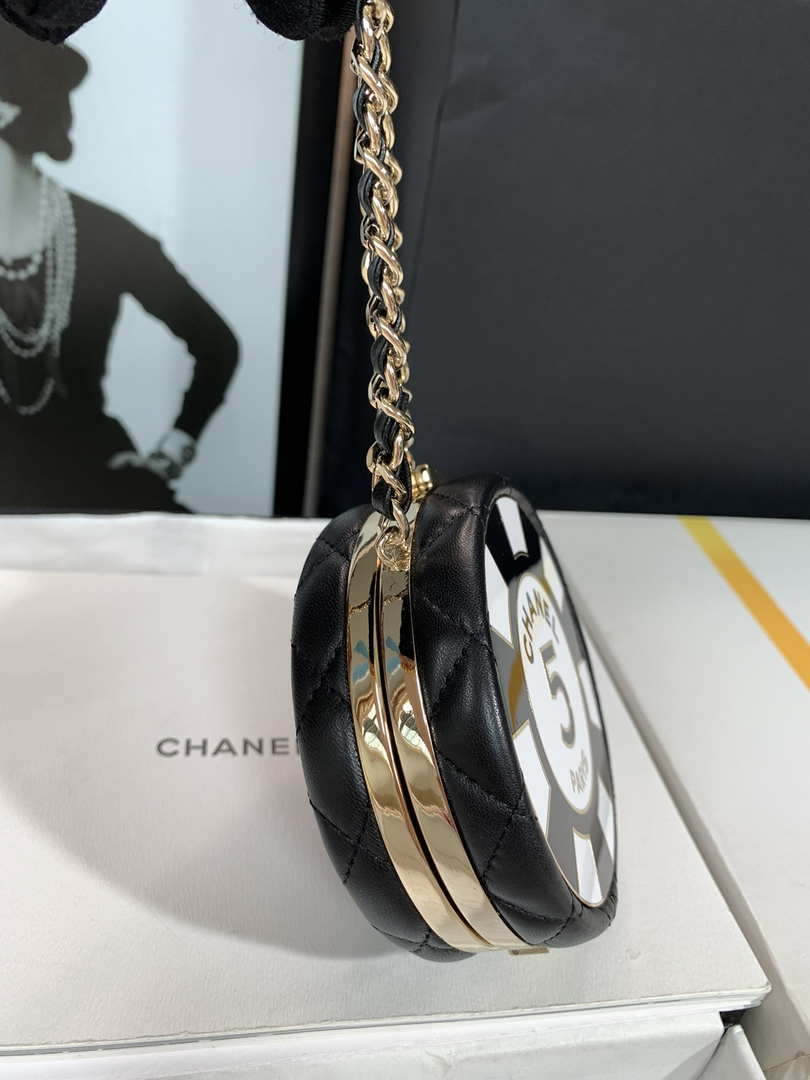Chanel Ap3704 Clutch  With Chain Lambskin Enamel & Gold-Tone Metal Black & White