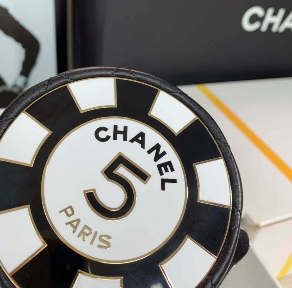 Chanel Ap3704 Clutch  With Chain Lambskin Enamel & Gold-Tone Metal Black & White