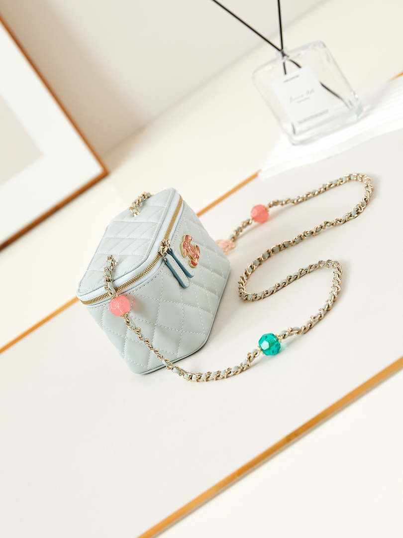 Chanel AP3784 Clutch With Chain Lambskin Vanity Box bag with Enamel buckle AP3231 Light Blue