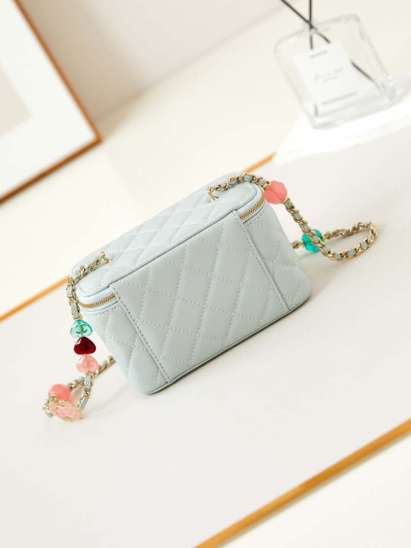 Chanel AP3784 Clutch With Chain Lambskin Vanity Box bag with Enamel buckle AP3231 Light Blue