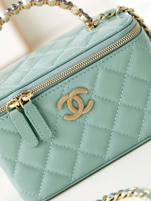 Chanel AP3804 Clutch Lambskin Vanity Box bag With Pearl handle Green - Default Title - View 2