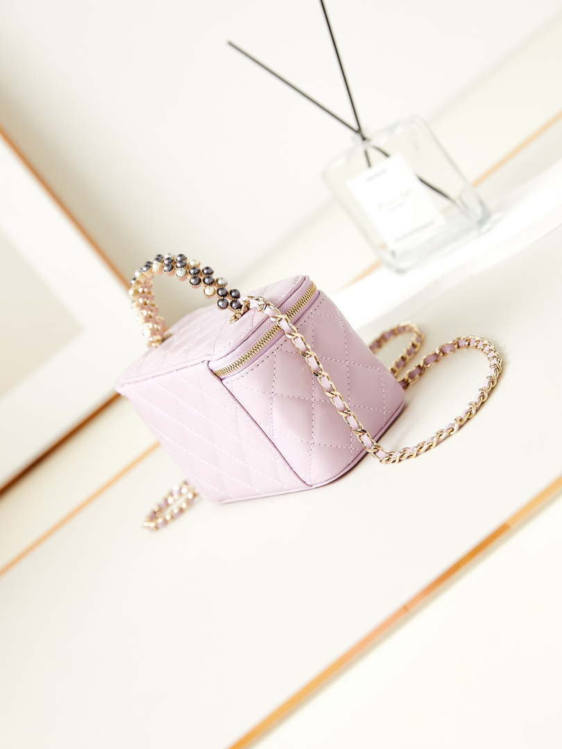 Chanel AP3804 Clutch Lambskin Vanity Box bag With Pearl handle Pink