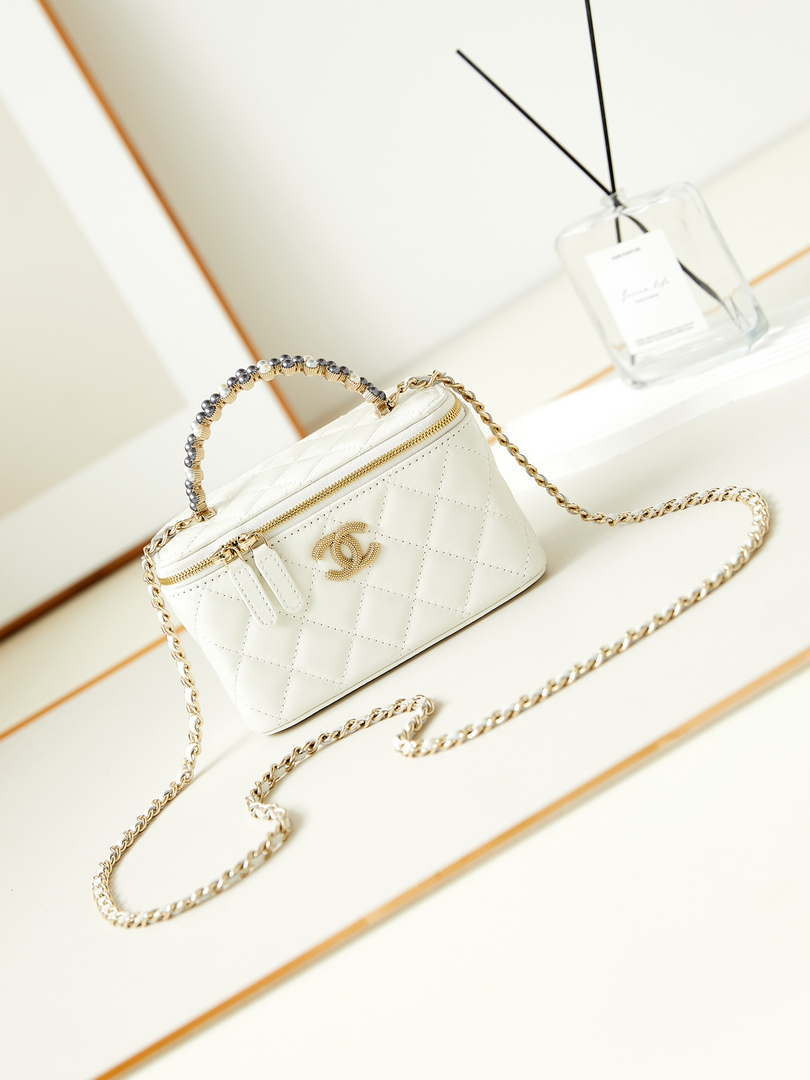 Chanel AP3804 Clutch Lambskin Vanity Box bag With Pearl handle White - Default Title - View 1