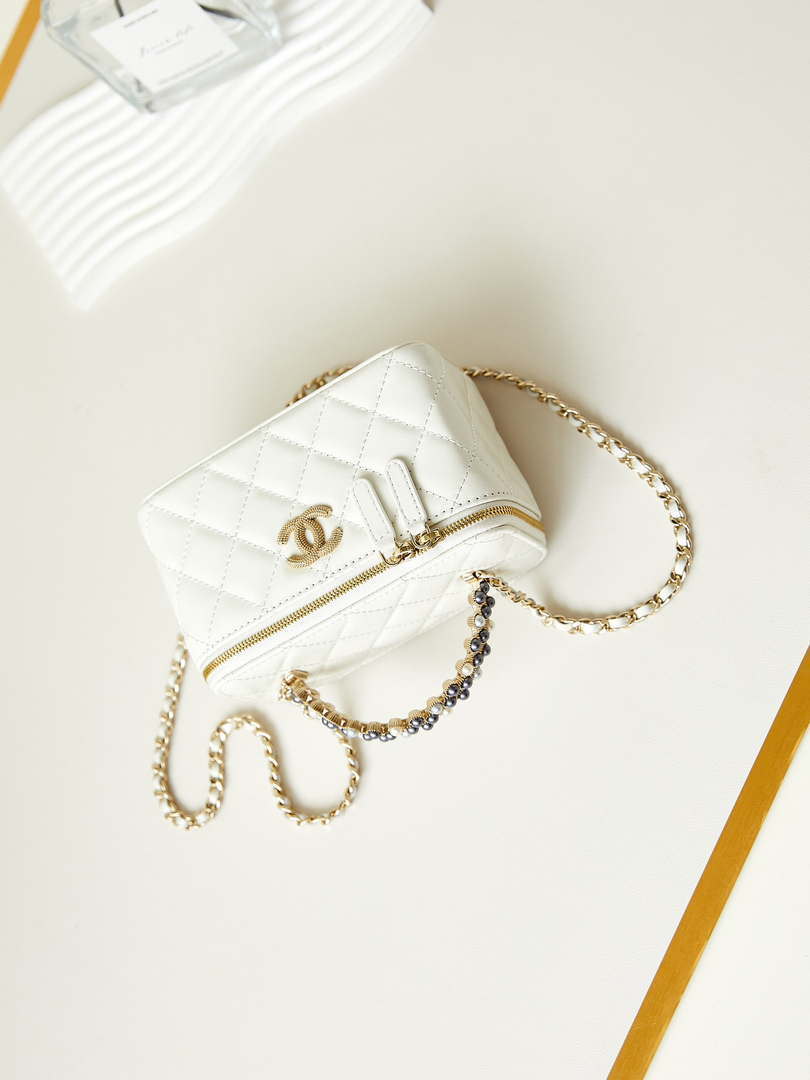 Chanel AP3804 Clutch Lambskin Vanity Box bag With Pearl handle White - Default Title - View 7