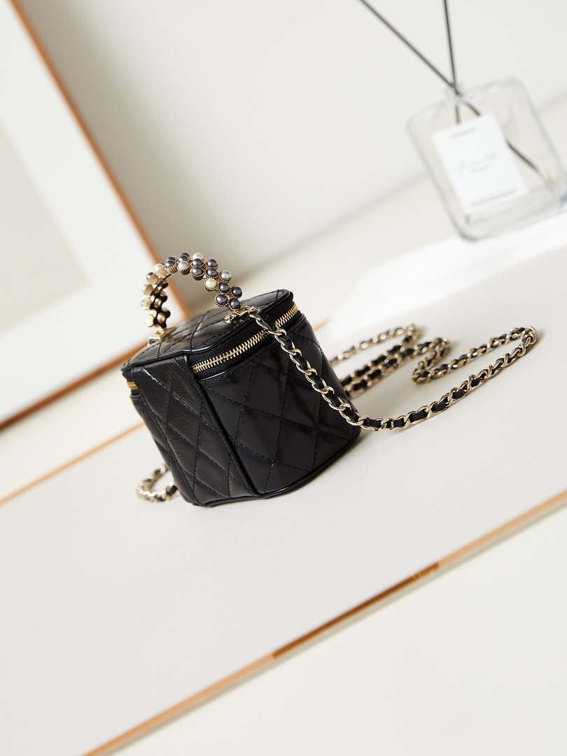 Chanel AP3805 Mini Clutch Lambskin Vanity Box bag With Pearl handle Black - Default Title - View 4
