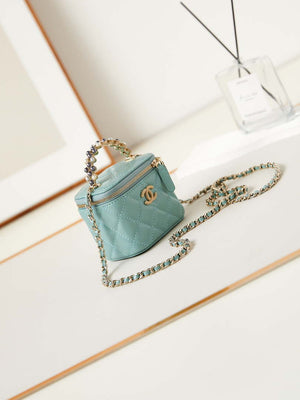 Chanel AP3805 Mini Clutch Lambskin Vanity Box bag With Pearl handle Green - Default Title - View 3