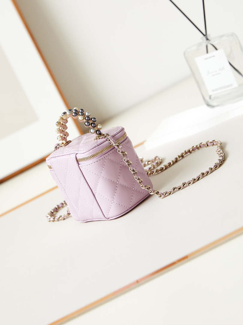 Chanel AP3805 Mini Clutch Lambskin Vanity Box bag With Pearl handle Pink - Default Title - View 4